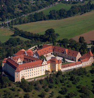 Luftansicht von Schloss ob Ellwangen