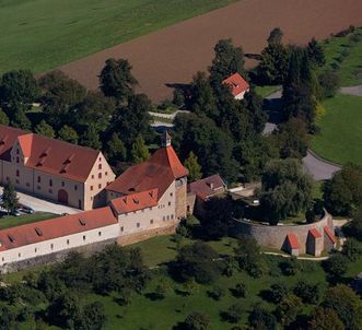 Die Ringmauer von Schloss ob Ellwangen