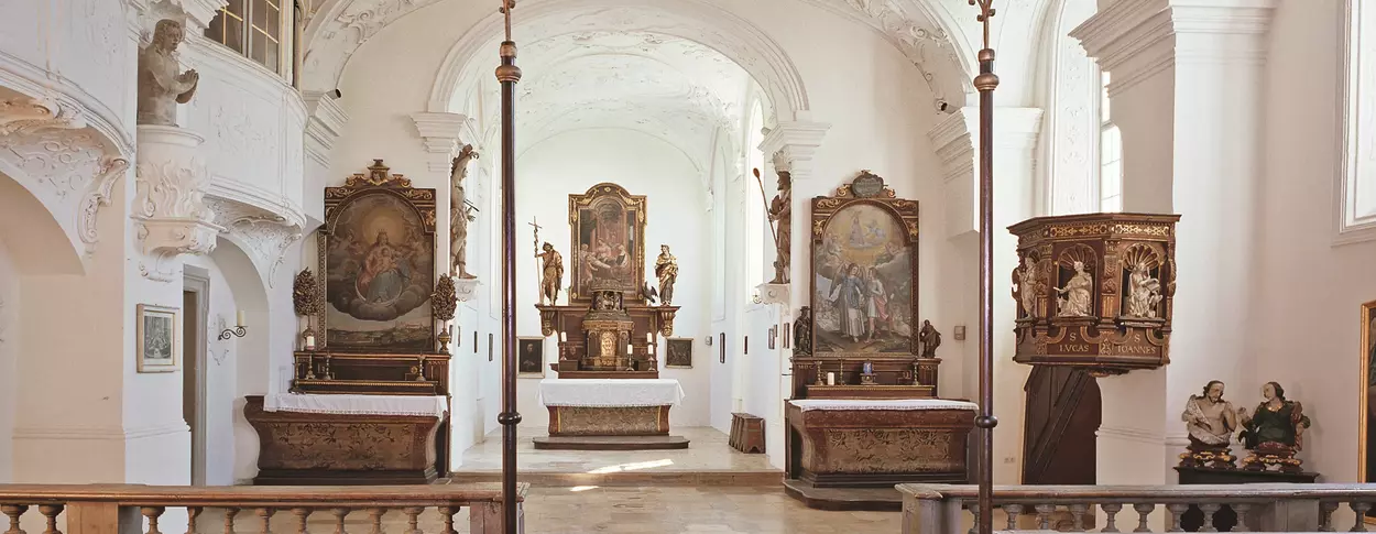 Ellwangen Palace, A look inside the palace chapel