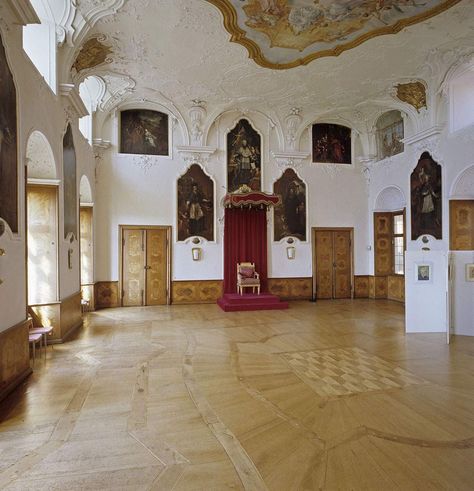 Ellwangen Palace, Throne room